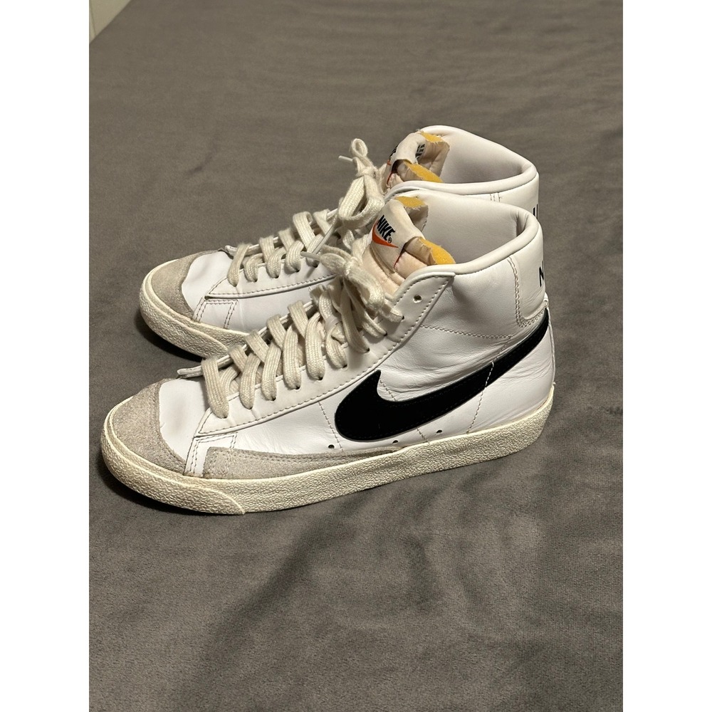 Nike Court High Top Womens Size 6 Black/White - Picture 2 of 8